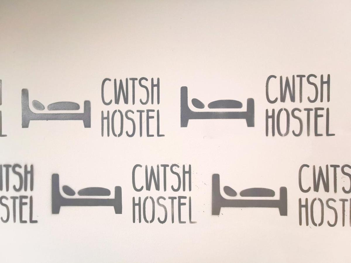 Cwtsh Hostel Свонсі Екстер'єр фото